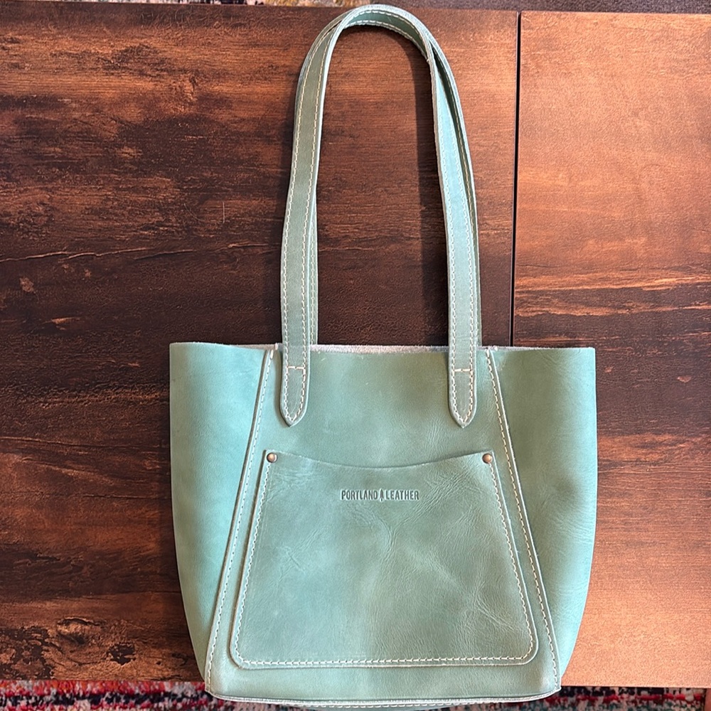 Portland Leather small Juliette Tote